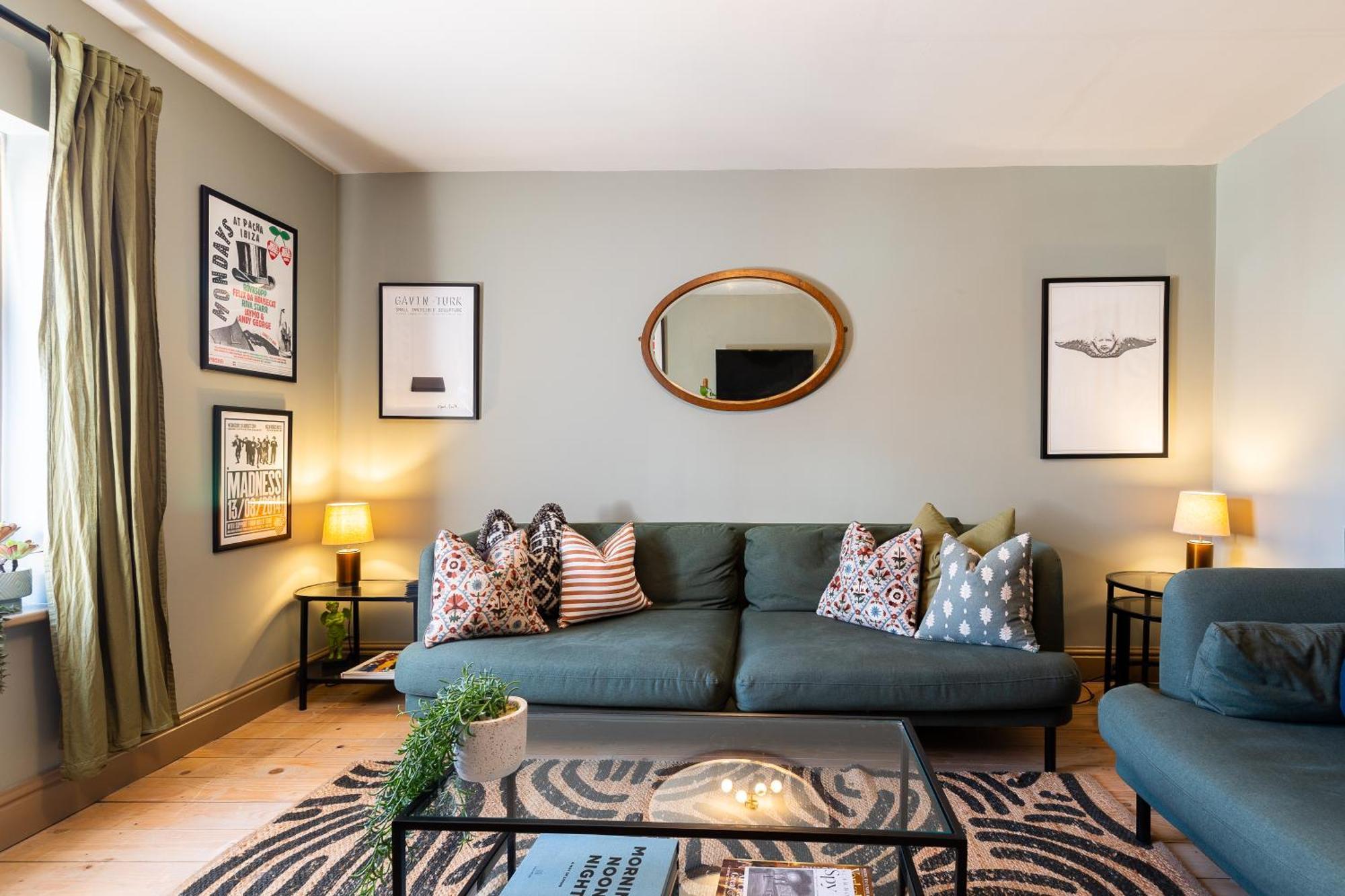 Stylish Seaside Home With King Beds And Parking Scarborough Ngoại thất bức ảnh